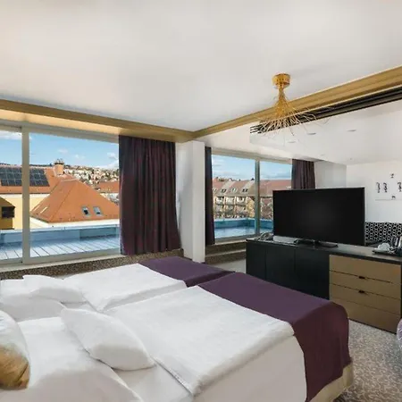 Szálloda Corso 4*