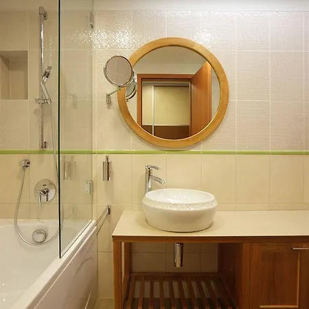 Corso 4* Pécs