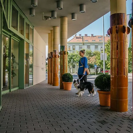 Corso Hotel