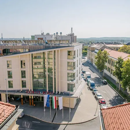 Szálloda Corso